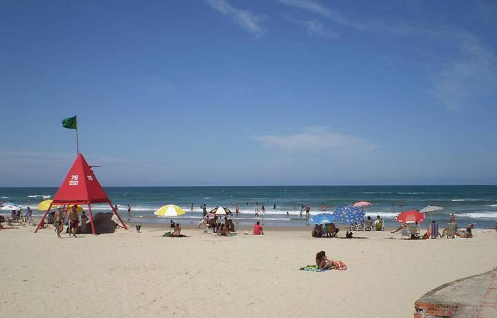 Apartamento charmoso na beira mar de Capão da Canoa Apartamento Exterior foto